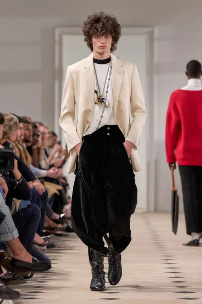 Look 55